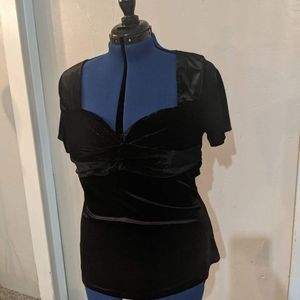 Unique Vintage black velvet top